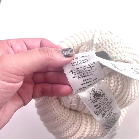 NWT Disney Parks x Love Your Melon Princess and the Frog Tiana Pom Beanie Adult - Picture 6 of 6